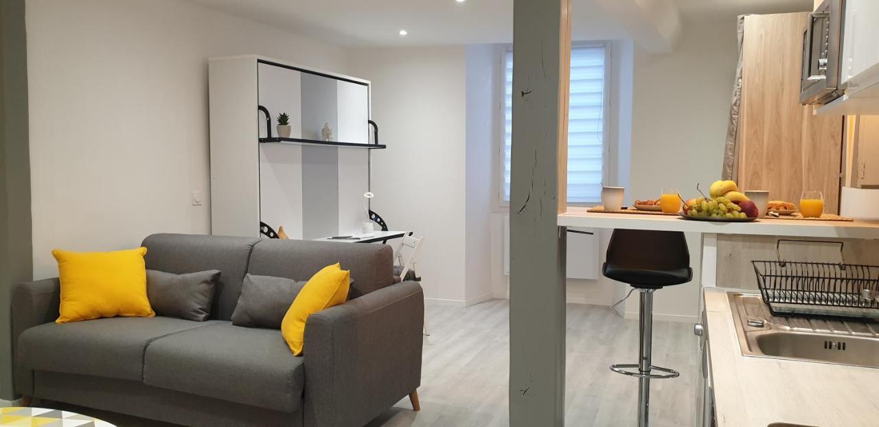 Apartamento Voyage Au Coeur D Étampes Exterior foto